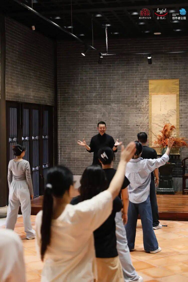 作、派对妆容、珠绣胸针超多趣味活动等你参与瓦力棋牌游戏【报名】广府·生活美学：精油手(图13)